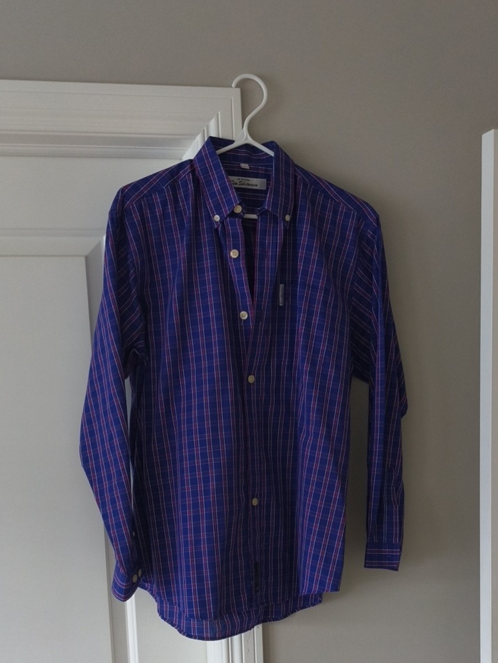 Classic Button-Down Men's Plaid Shirt - Blue with Pink Stripes
